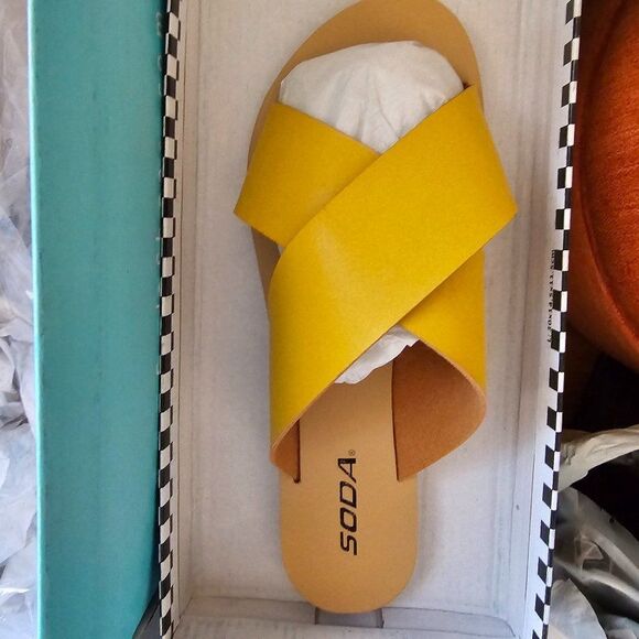 Soda Women's Yellow Criss Cross Band Strap Slip On Sandals Size 8 - Picture 2 of 5